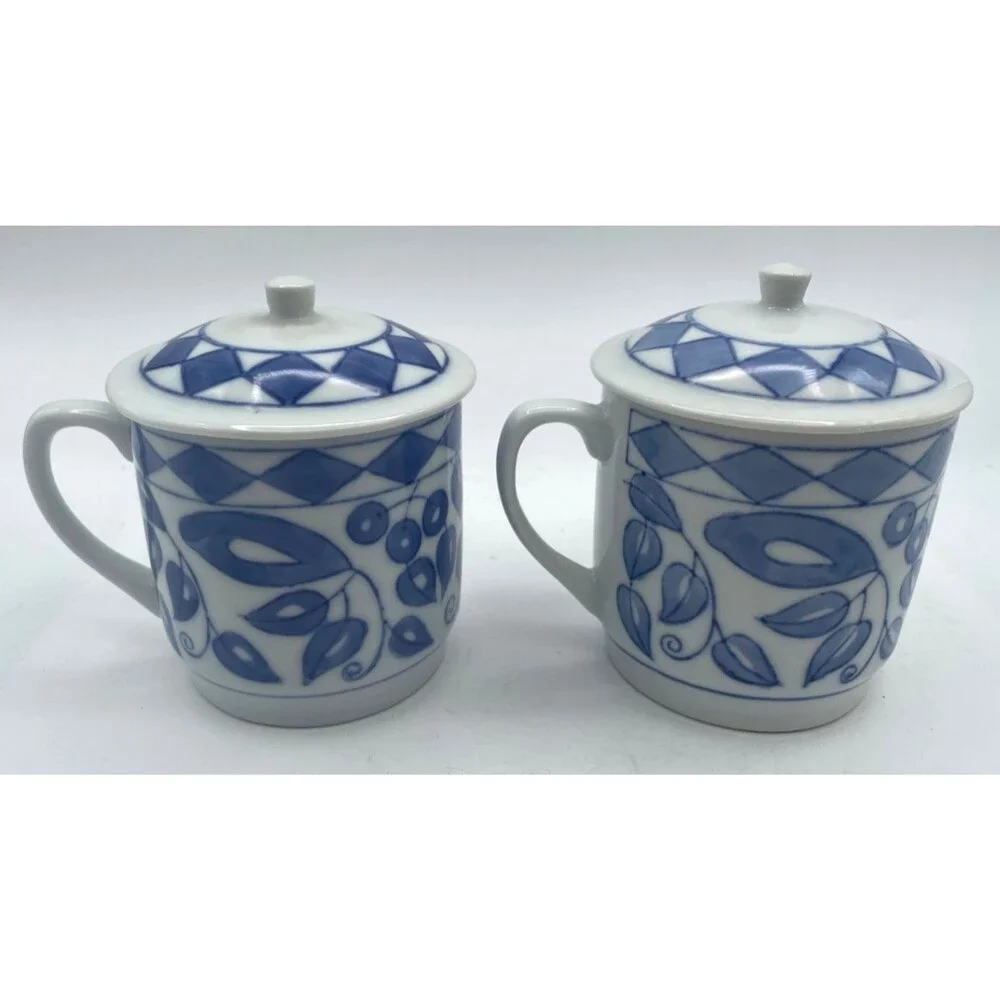 Williams Sonoma IDG Porcelain Coffee Cups with Lids 2 Cups 3 Lids Floral